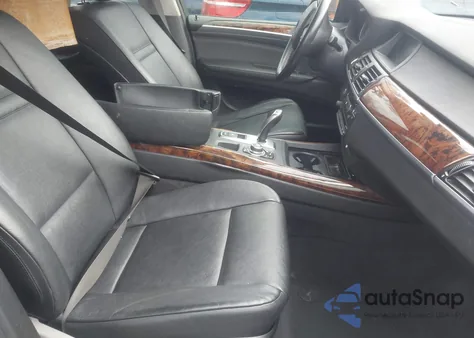 2012 BMW X5 xDrive35I/xDrive35I Premium/xDrive35I Sport Activity z USA, uszkodzony, nr VIN 5UXZV4C58CL743711